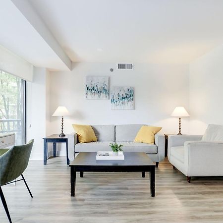 2Br Executive Apartment With Spacious Layout Арлінгтон Екстер'єр фото