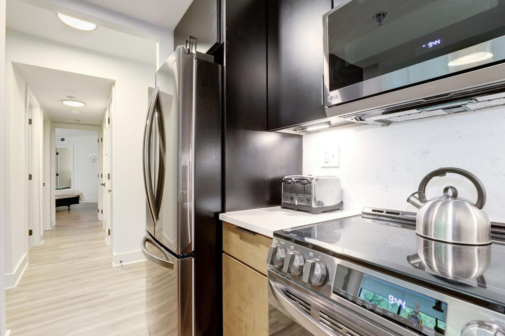 2Br Executive Apartment With Spacious Layout Арлінгтон Екстер'єр фото